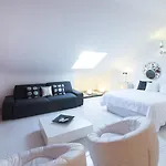 Wootravelling Plaza De Oriente Homtels
