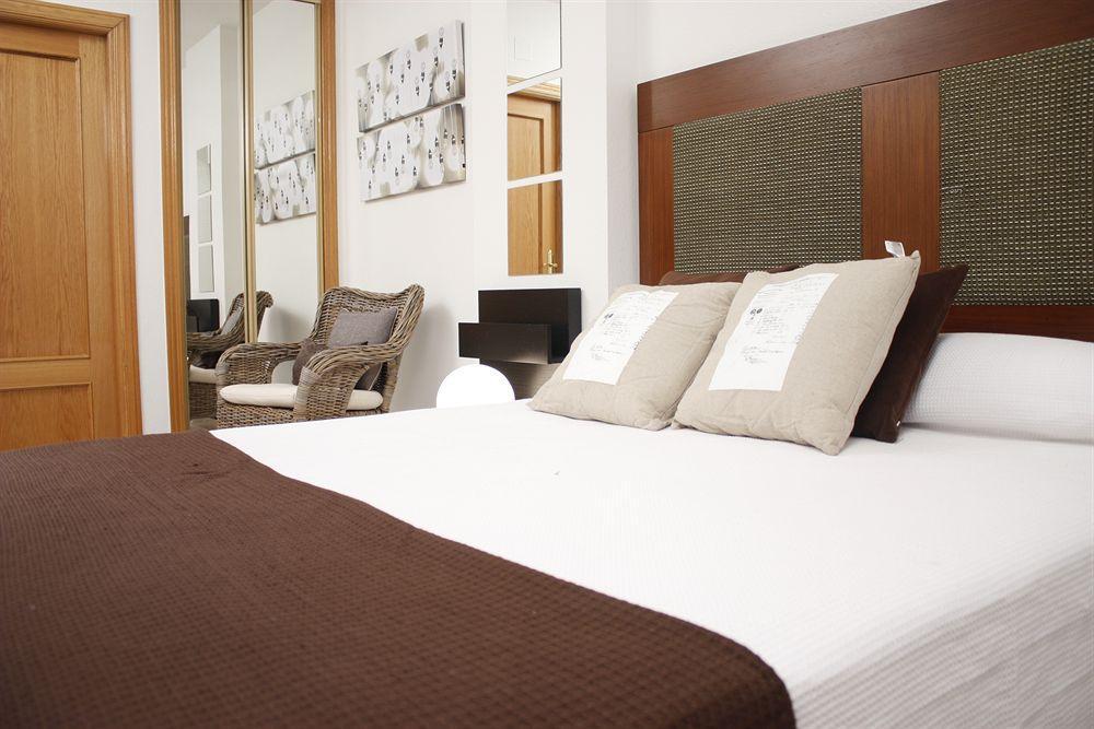 Apartamento Wootravelling Plaza De Oriente Homtels *