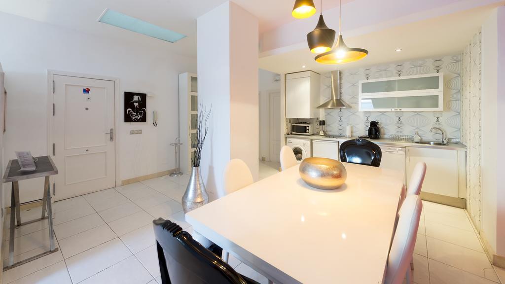 Apartamento Wootravelling Plaza De Oriente Homtels Madrid